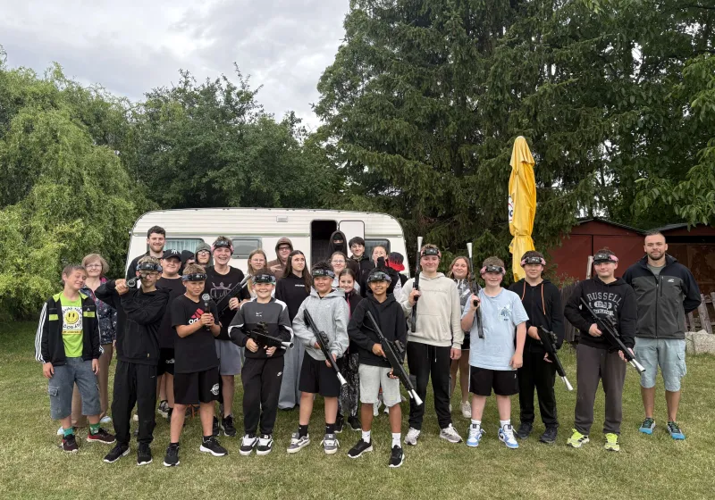 Výlet 6. a 7. třídy na LASER TAG